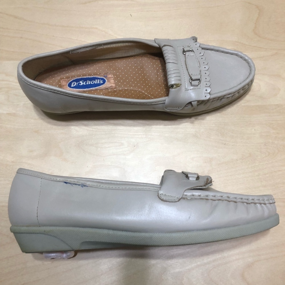 DR. SCHOLLS Beige Leather Loafers Slip On Comfort